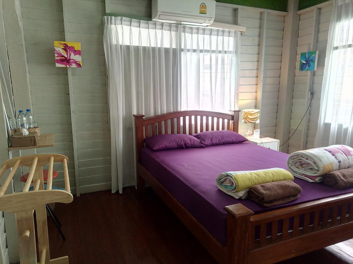 Baan Klang Soi Hotel Prachuap Khiri Khan Exterior photo